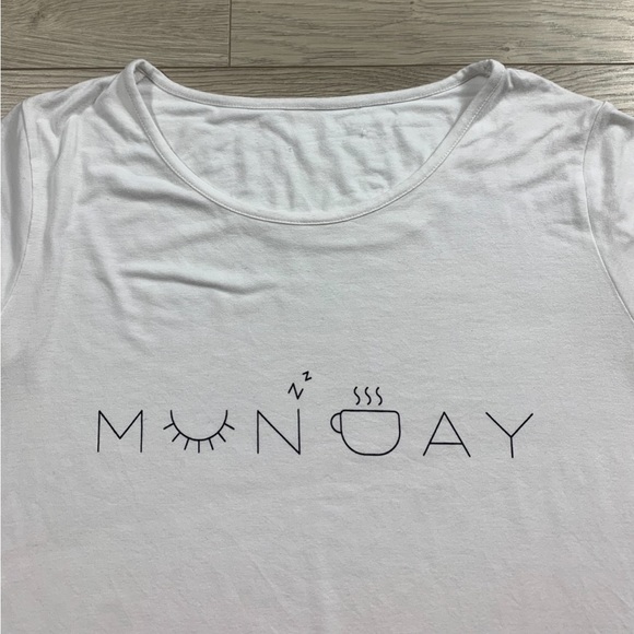 Kling Monday Feels White T-shirt - Picture 5 of 10